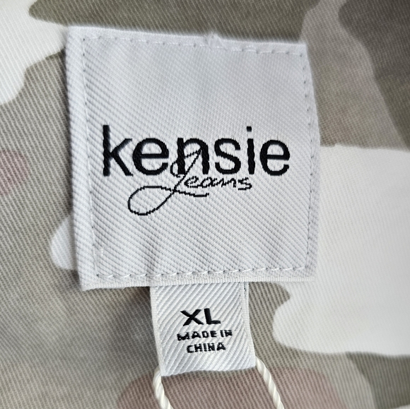 Kensie Jeans rose water camouflage moto jacket Size XL NWT - Picture 9 of 10
